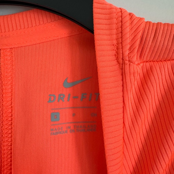 Nike Women's DriFit Twist Front Tank Top - Picture 4 of 5